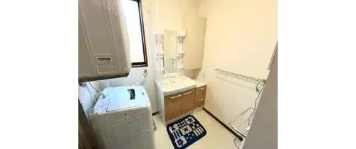 Propriété 4LDK+S
Ville de Kitnagoya, Préfecture d'Aichi (17)