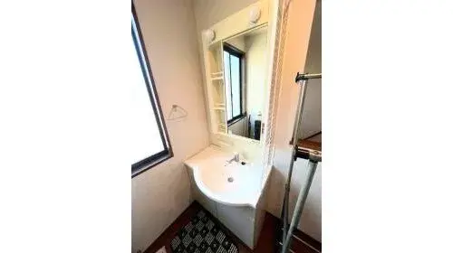 Propriété 4LDK+S
Ville de Kitnagoya, Préfecture d'Aichi (18)