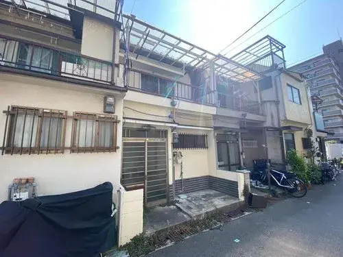 Akiya in Osaka