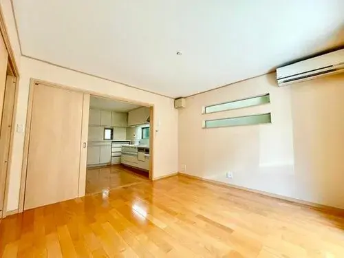 4LDK+S Property Daito City Osaka Prefecture (6)