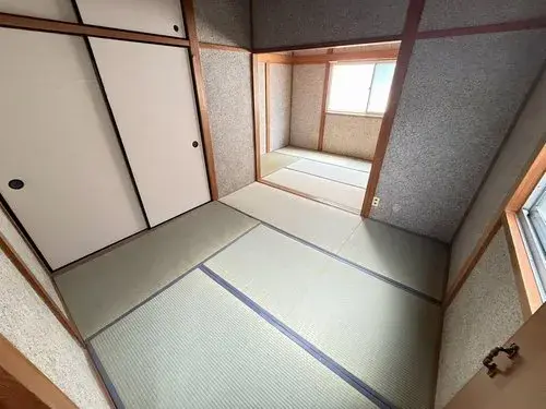 4DK Property Neyagawa City Osaka Prefecture (12)