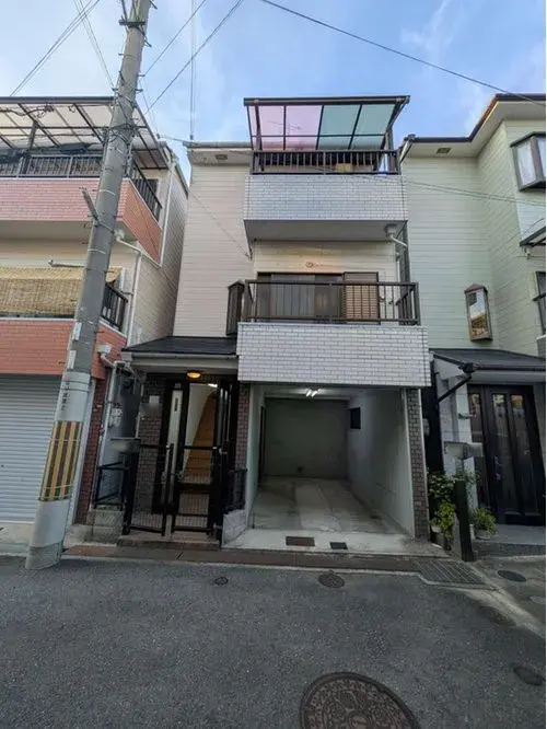3LDK Neyagawa City Osaka Prefecture (2)