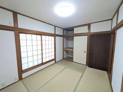 3LDK Neyagawa City Osaka Prefecture (10)