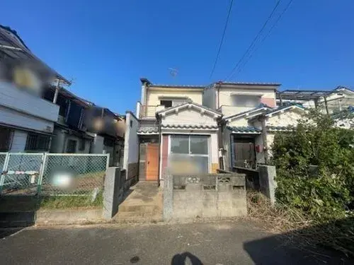 Akiya in Osaka