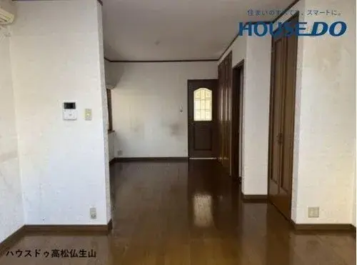 Недвижимость 4LDK в городе Такамацу, префектура Кагава (3)