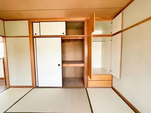 3LDK Takamatsu City Kagawa Prefecture (9)