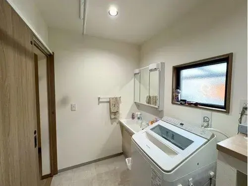 3LDK
Ville de Kochi
Préfecture de Kochi
Bien immobilier (18)