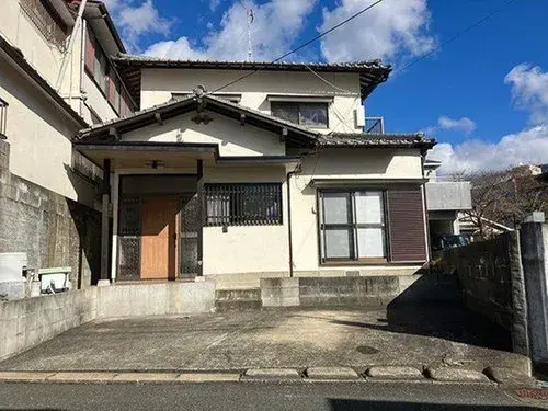 Akiya in Fukuoka
