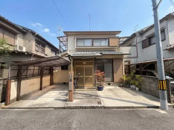 Akiya in Osaka