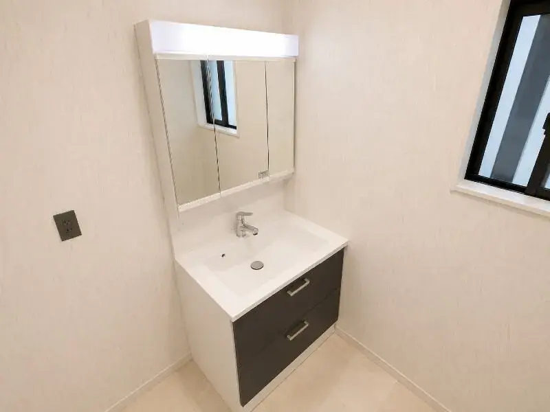 3LDK Property Ginowan City Okinawa Prefecture (17)