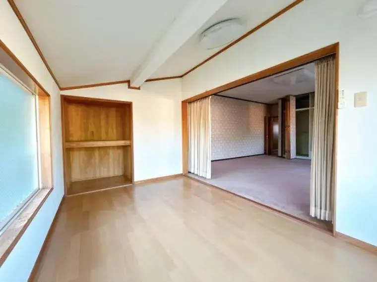 Nagasaki Prefecture Nagasaki City 11DK Property (14)
