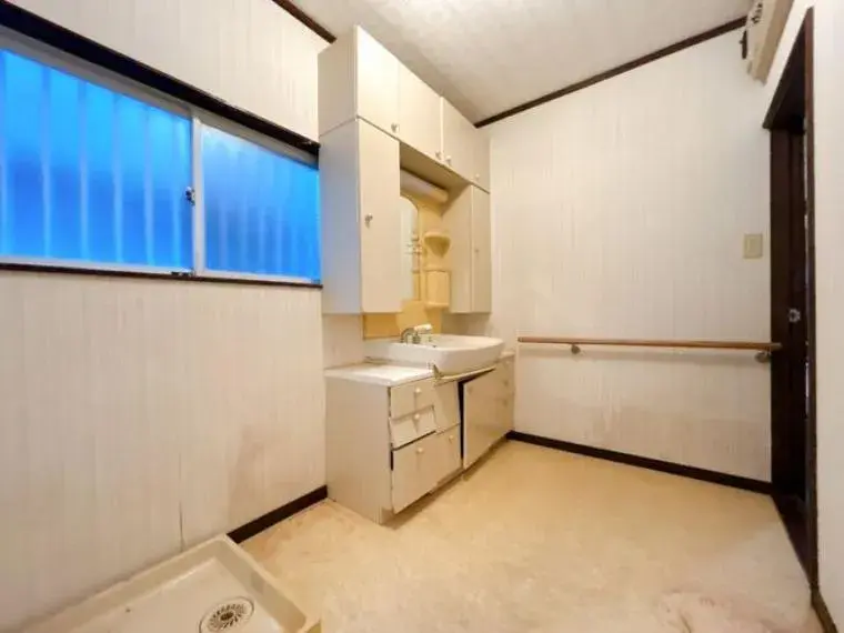 Nagasaki Prefecture Nagasaki City 11DK Property (23)