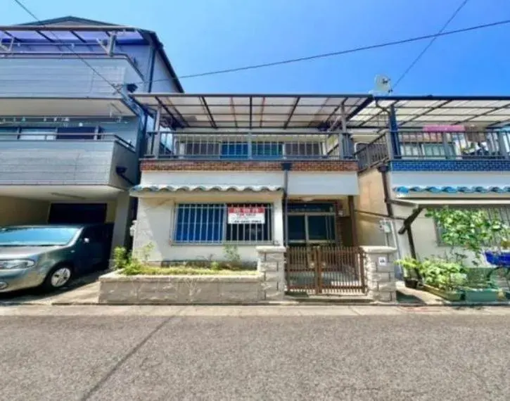 Akiya in Osaka