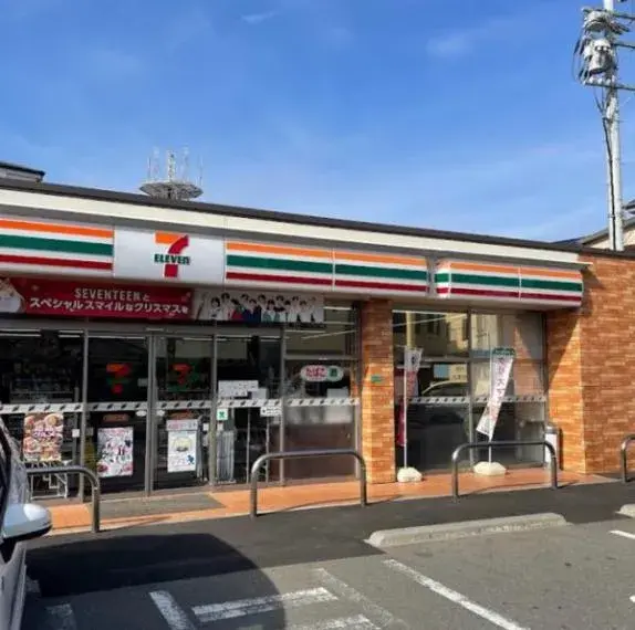 4LDK Property in Yodogawa-ku, Osaka City, Osaka Prefecture (4)