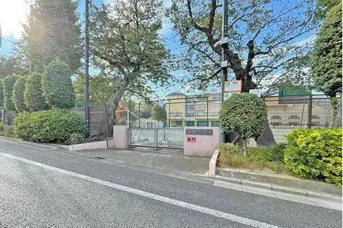 三室两厅带储藏室房产 世田谷区 东京都 (17)