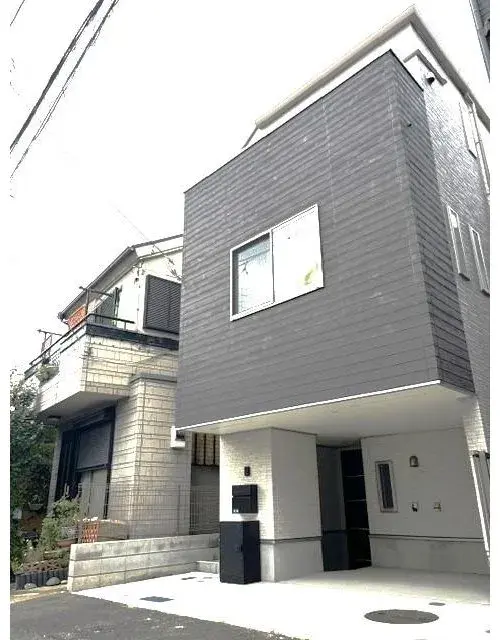 Akiya in Kanagawa