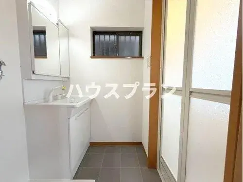 4LDK Property Shijonawate City Osaka Prefecture (15)