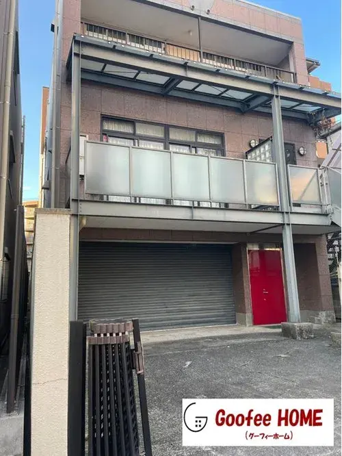 Akiya in Osaka