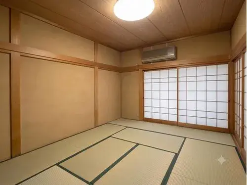 Akiya in Osaka