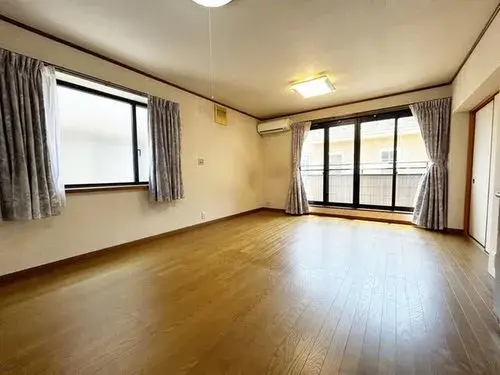 4LDK+S Hatsukaichi City Hiroshima Prefecture Property (7)
