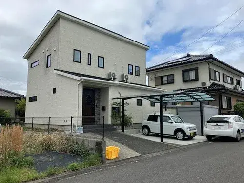 Akiya in Saga