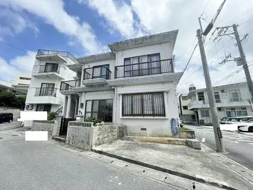 Akiya in Okinawa