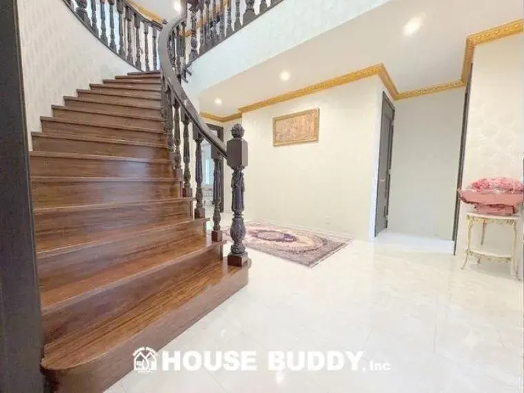 6 Bedroom Musashimurayama City Tokyo Property (12)