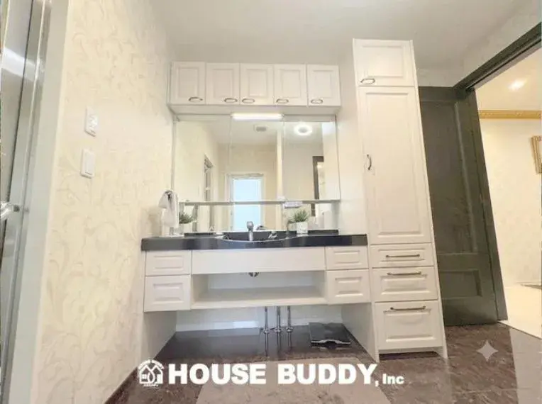 6 Bedroom Musashimurayama City Tokyo Property (26)