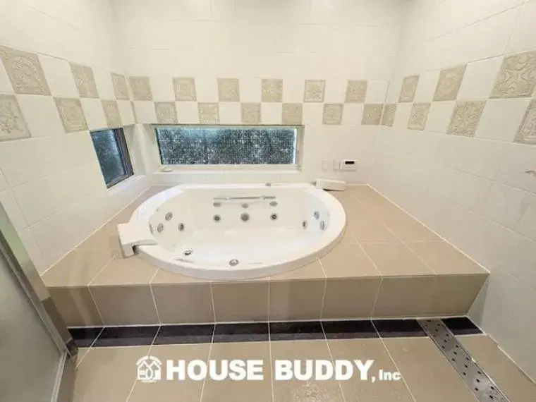 6 Bedroom Musashimurayama City Tokyo Property (27)