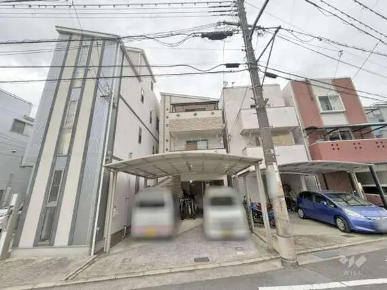 Akiya in Osaka
