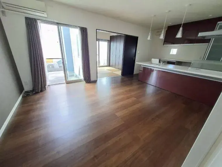5LDK + Study + WCL (4 tatami mats) Property Iwade City Wakayama Prefecture (3)