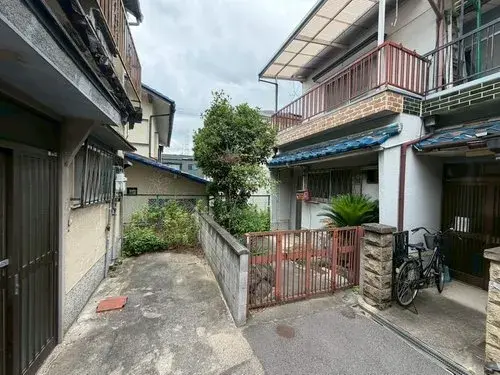 Osaka Daito 2 Bedroom Property (3)