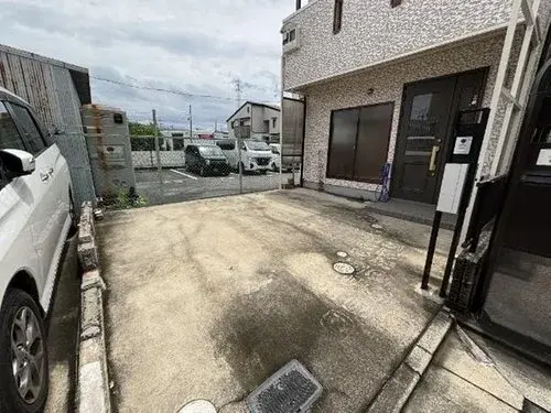 Akiya in Osaka