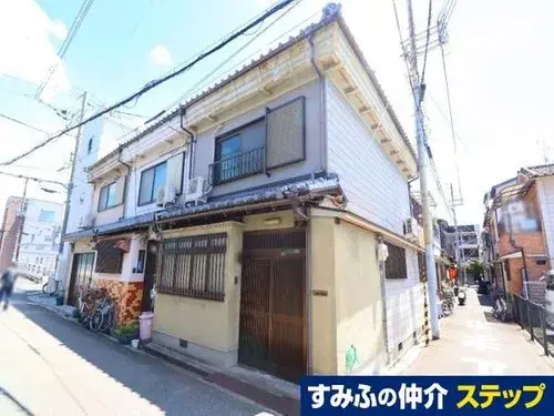 Akiya in Osaka