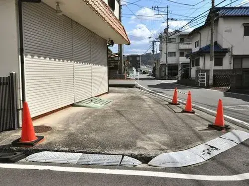 Ehime Prefecture Matsuyama City 6LDK Property (8)