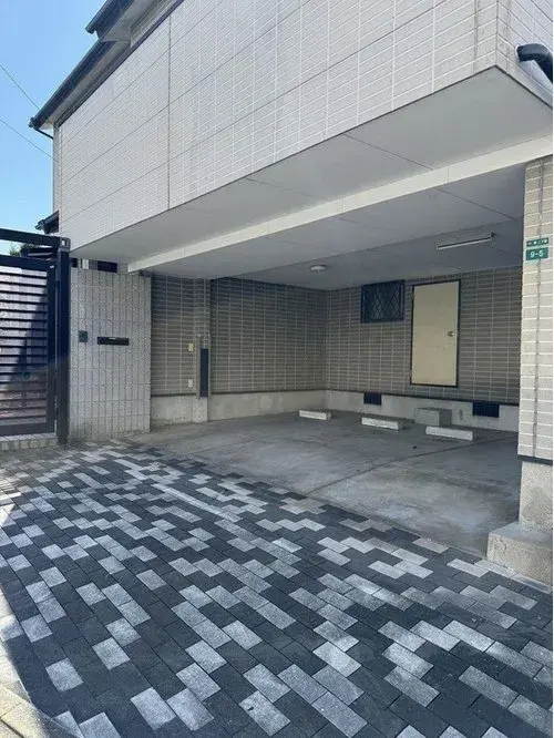 Akiya in Fukuoka