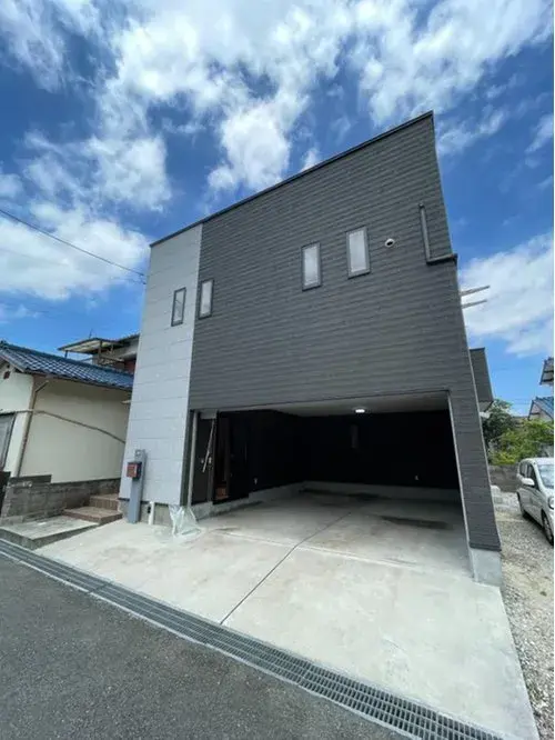 Akiya in Fukuoka