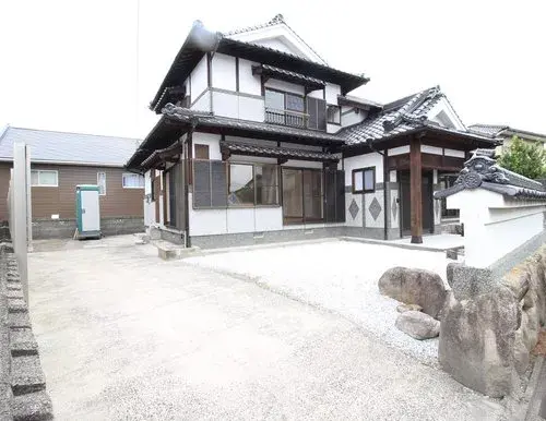 Akiya in Fukuoka