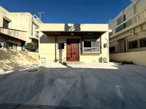 Akiya in Okinawa