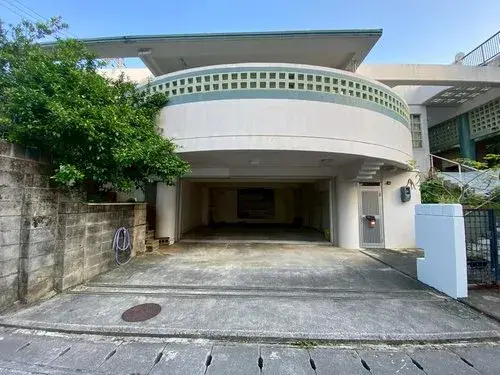 Akiya in Okinawa