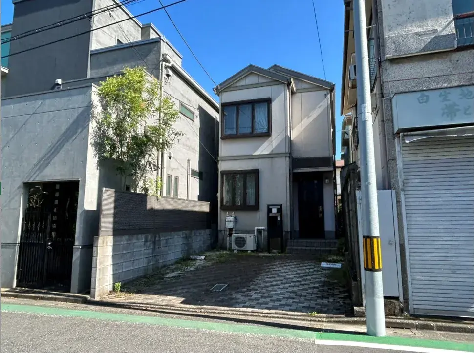 Akiya in Tokyo