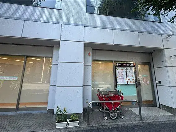 2LDK Property Yokohama City Tsurumi Ward Kanagawa Prefecture (2)