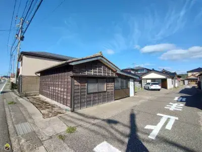 Niigata Prefecture Kashiwazaki City 5DK Property (2)
