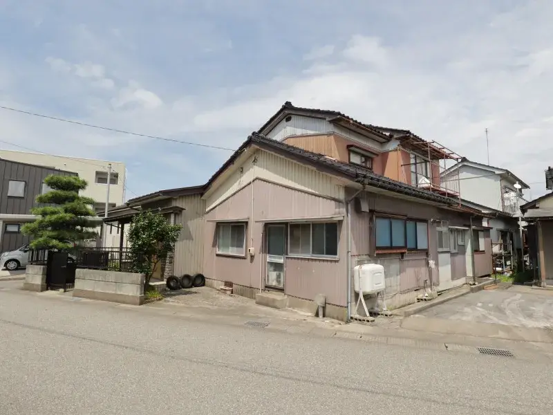 Akiya in Toyama