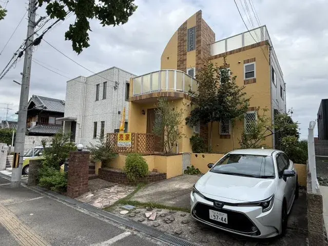 Akiya in Osaka