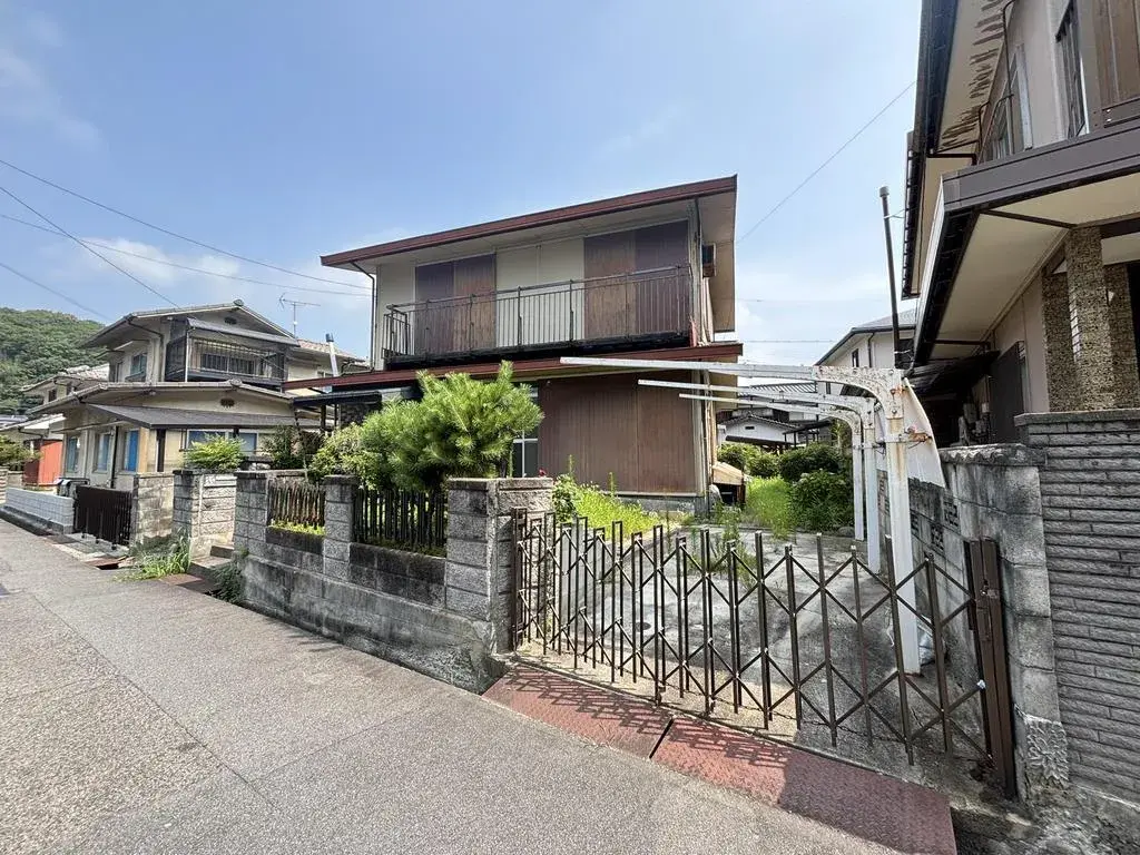 5LDK Property Mihara City Hiroshima Prefecture (2)