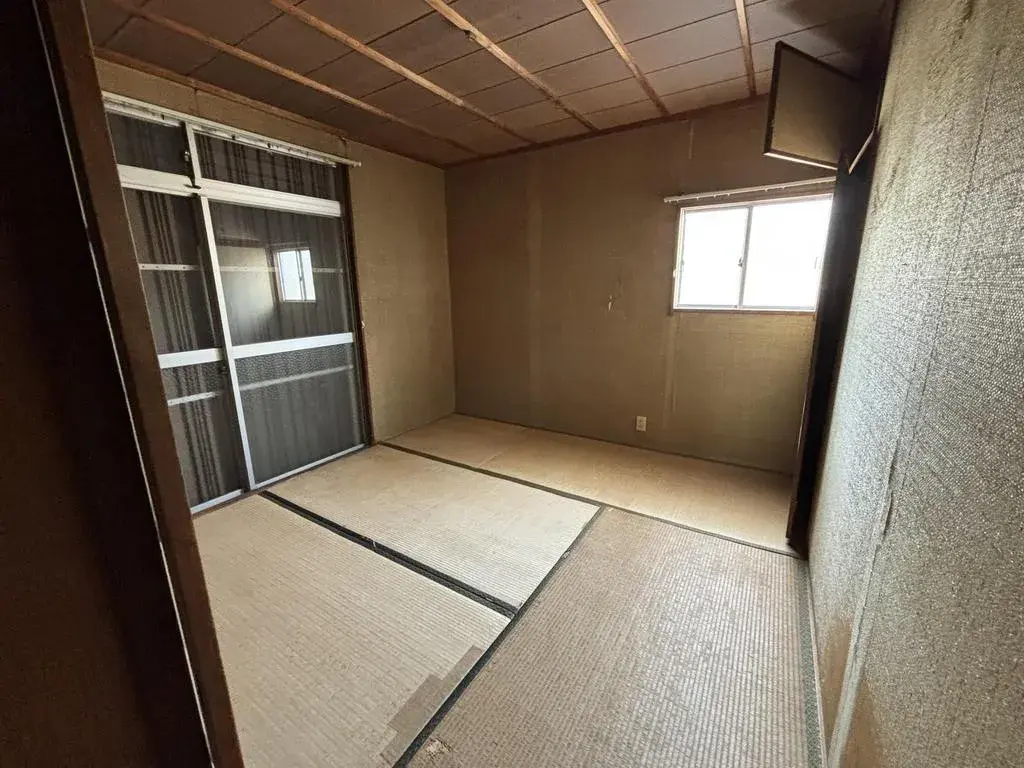 5LDK Property Mihara City Hiroshima Prefecture (9)