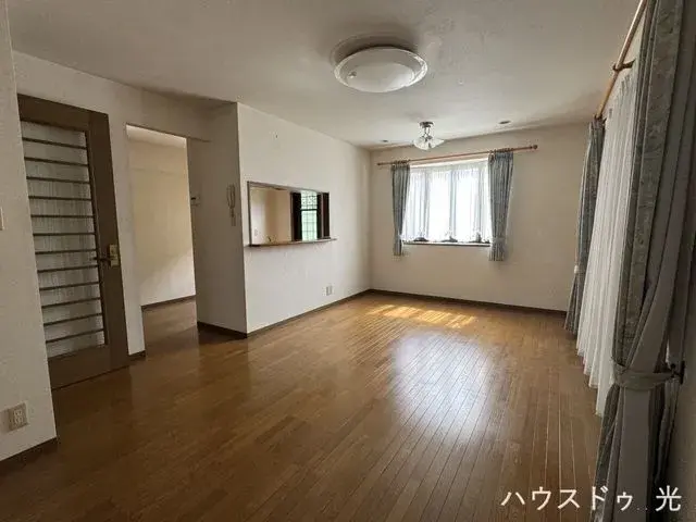 4SLDK property Hikari City Yamaguchi Prefecture (5)