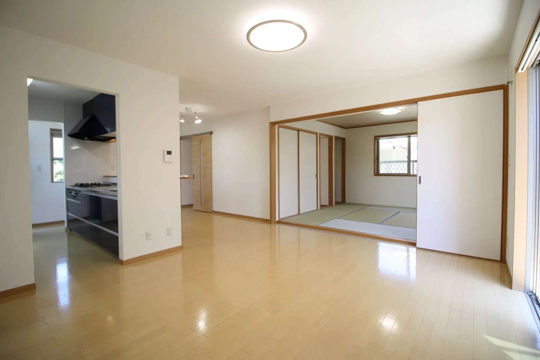 4LDK Zentsuji City Kagawa Prefecture (4)