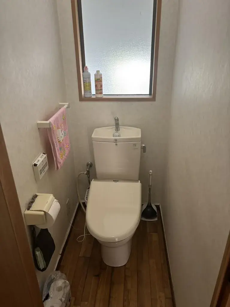 7DK Property Shikokuchuo City Ehime Prefecture (16)